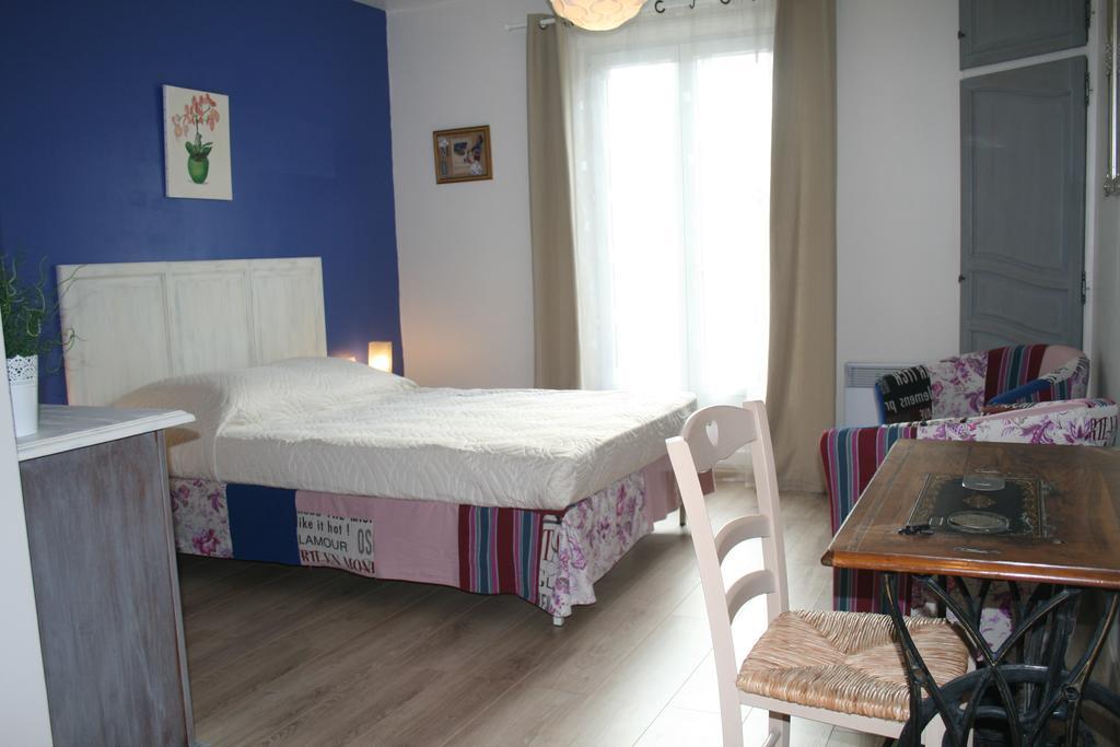 Chambres D'Hotes Le Puid De Gauthier Saturargues Værelse billede